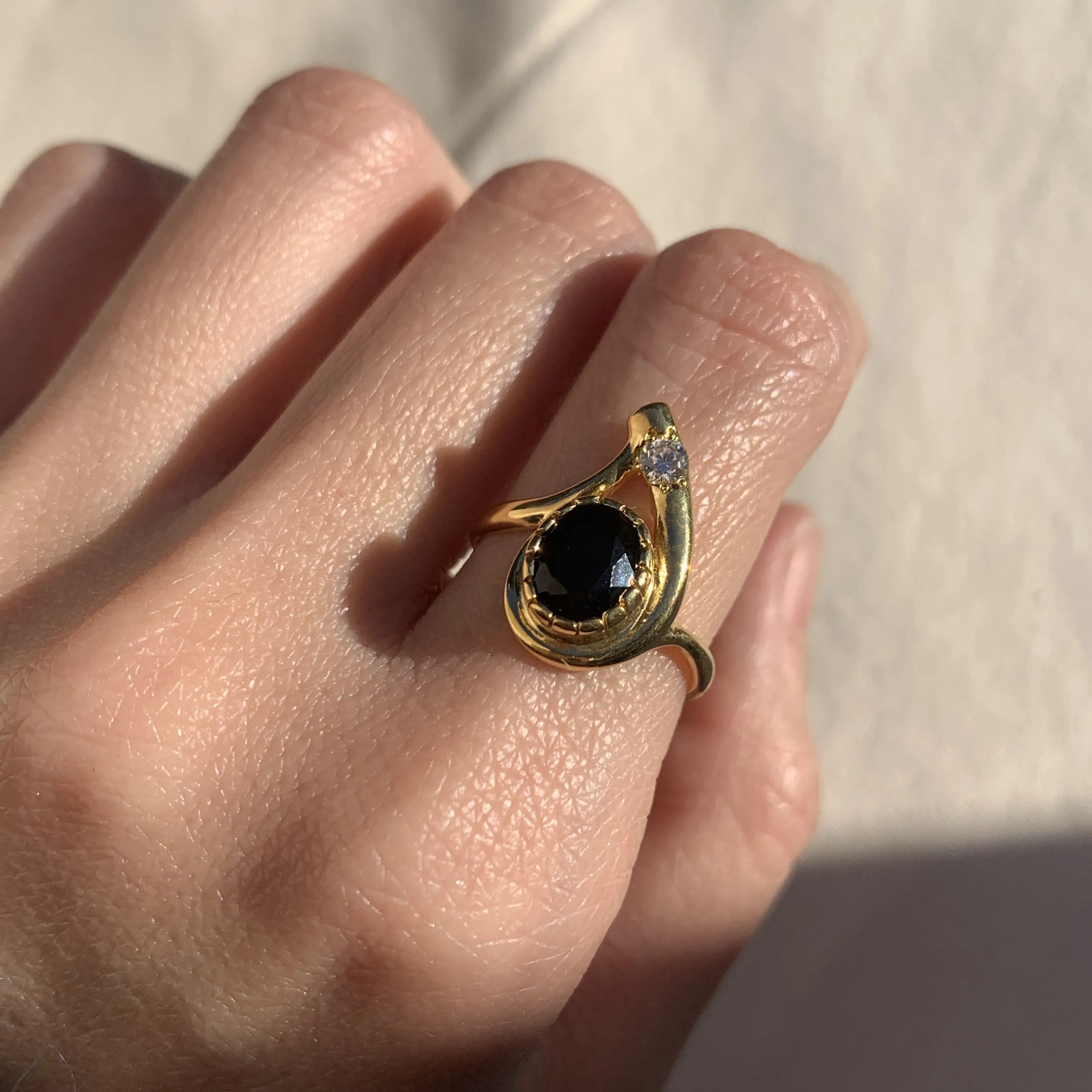 Gold Onyx Ring - Black Onyx Ring - Vintage Teardrop Ring