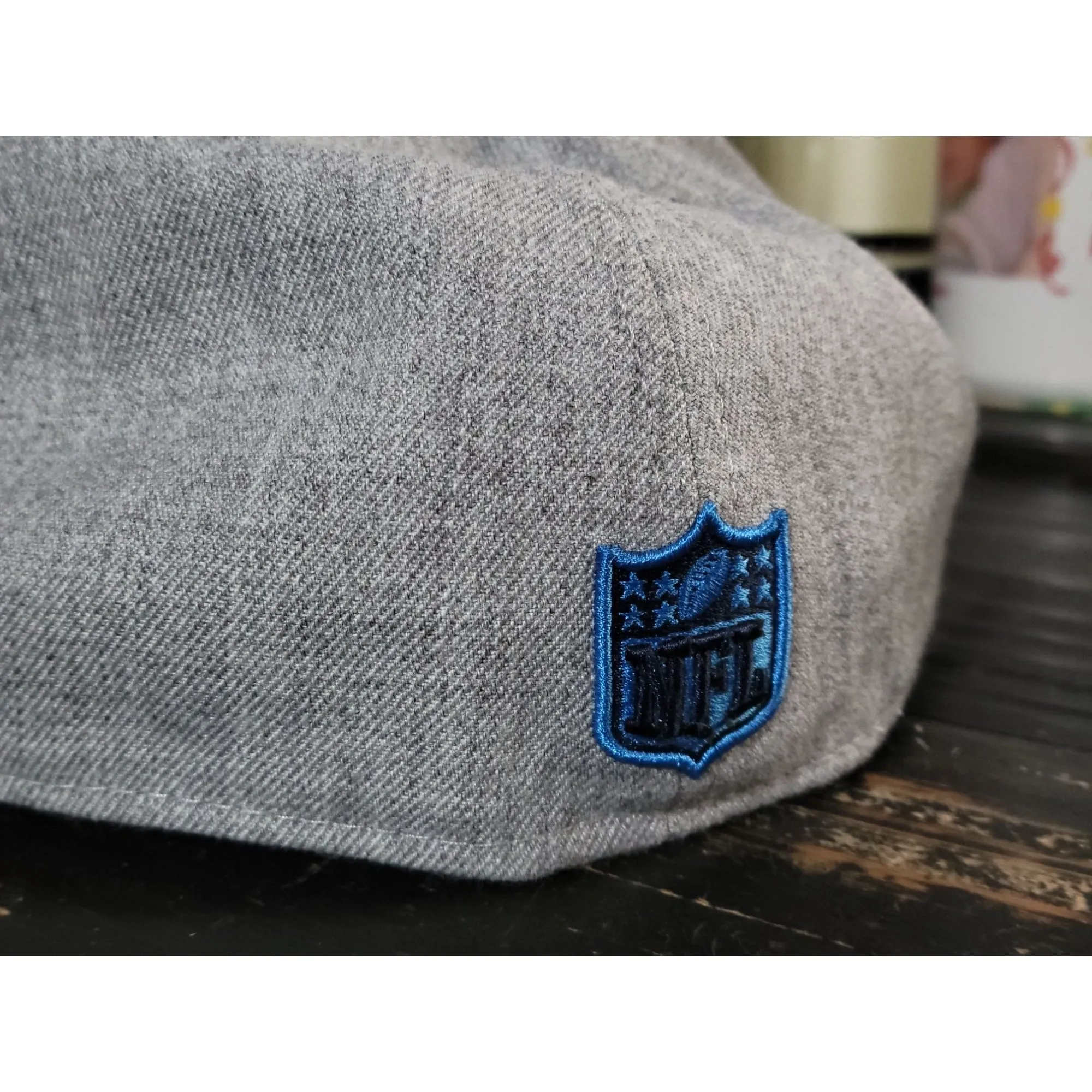 New Era LA Chargers Go Bolt's Grey/Navy Low Profile Fitted Hat Men 7 3/4